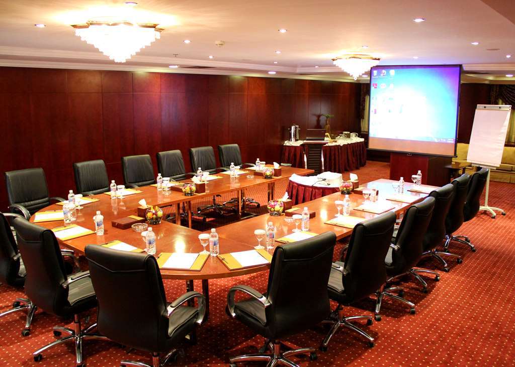 Al Shohada By Palm Rich Makkah Mecca Facilidades foto A meeting room