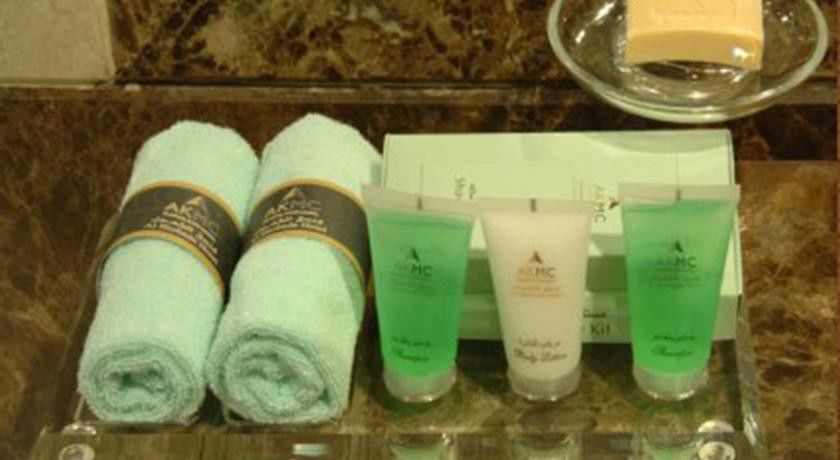 Al Shohada By Palm Rich Makkah Mecca Exterior foto A set of toiletries