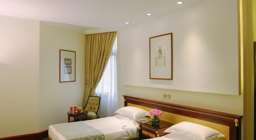 Al Shohada By Palm Rich Makkah Mecca Exterior foto A room at the hotel